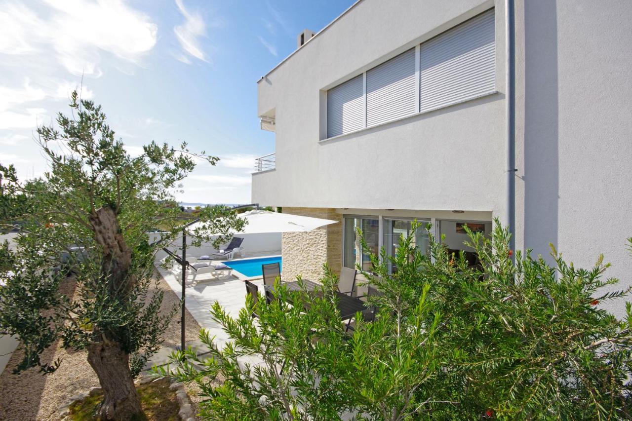 Apartment Laura Privlaka  Exterior foto